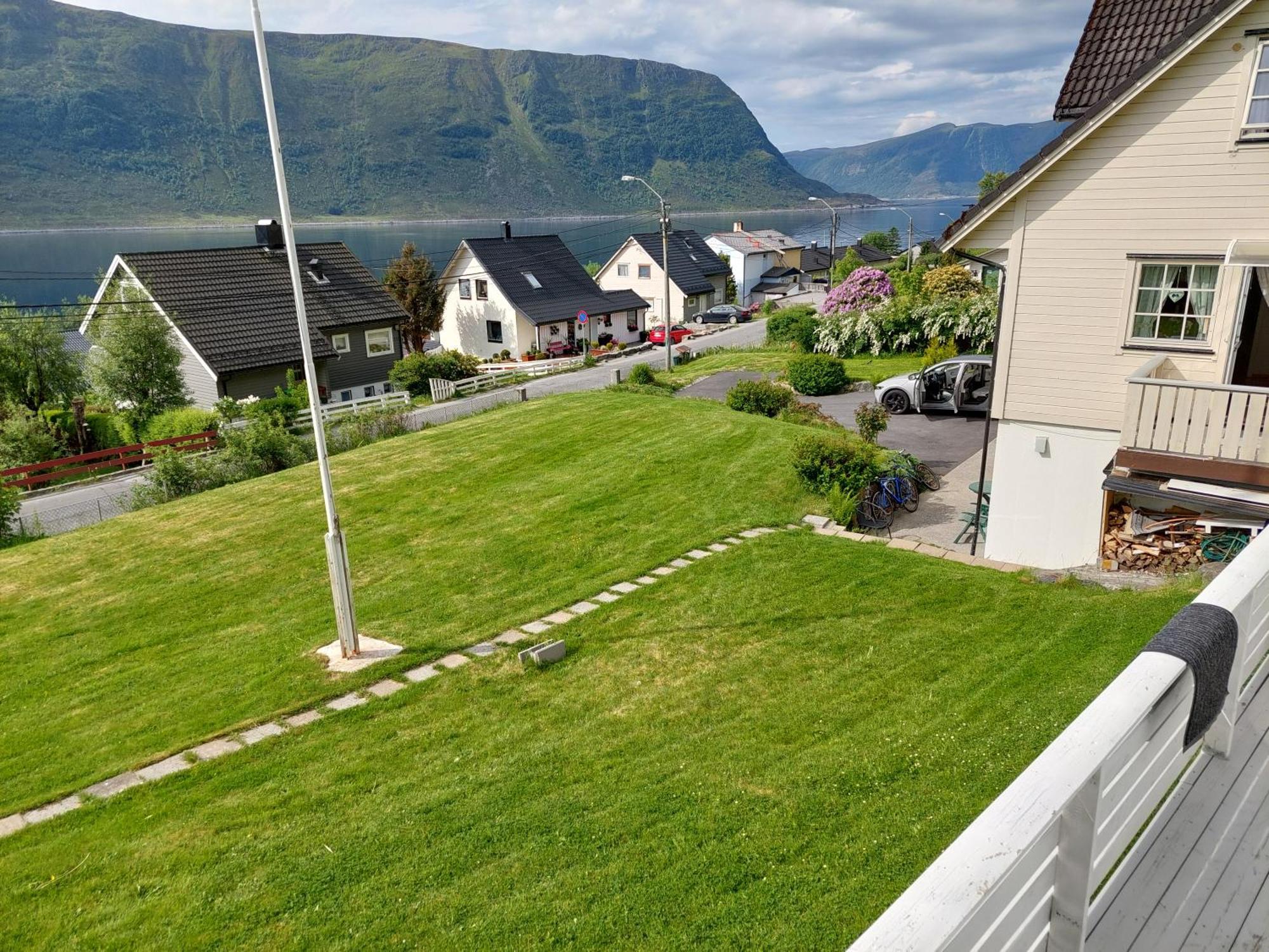 Alesund Apartment With Free Parking Kültér fotó